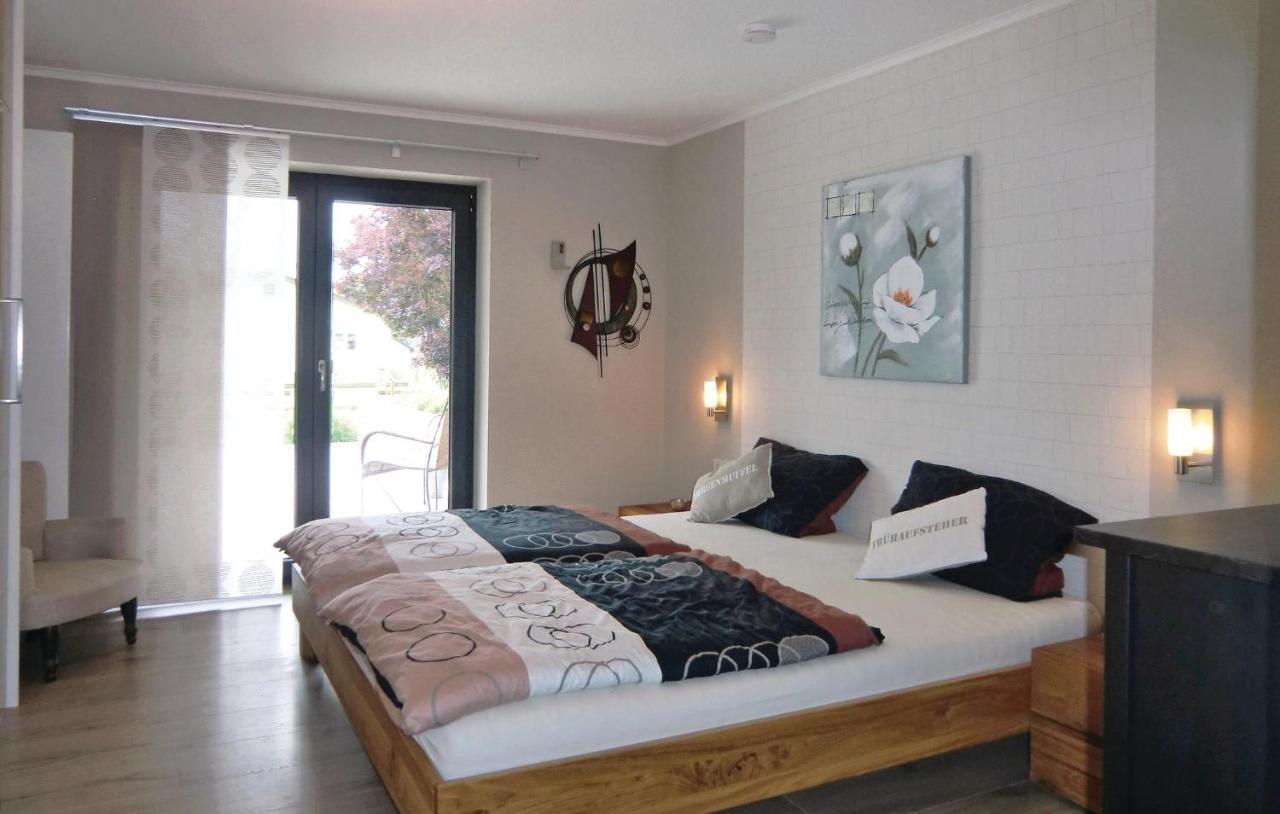 Cozy Apartment In Koerperich-Obersgegen With Wifi Korperich Exteriör bild