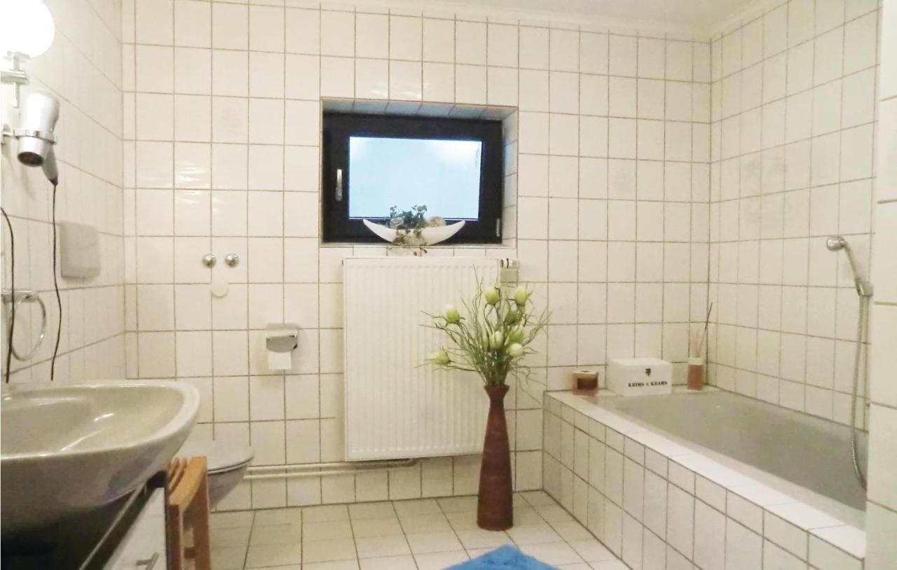 Cozy Apartment In Koerperich-Obersgegen With Wifi Korperich Exteriör bild